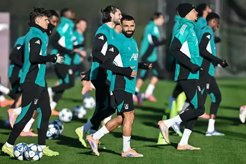 أبرزهم فيرتز.. 4 غيابات تضرب ليفربول قبل مواجهة آيندهوفن